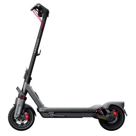 Trottinette électrique Segway Ninebot Max G3 E de couleur sombre avec écran TFT