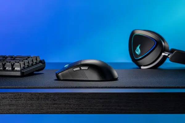 ASUS ROG Harpe Ace Mini wireless gaming mouse