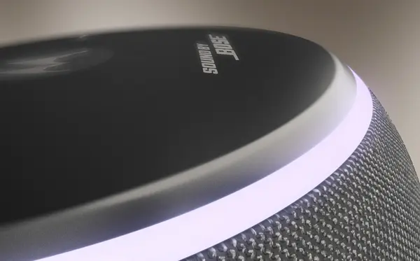 Moto Sound Flow par Motorola, une enceinte portable haute fidélité optimisée par Bose.