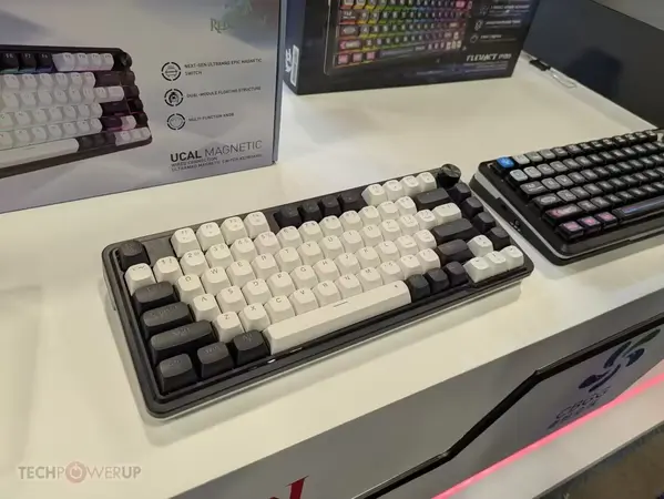 Clavier gaming compact Redragon Flekact Pro présenté au CES 2026