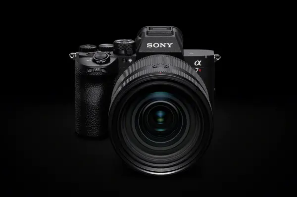 Sony Alpha 7R VI mirrorless interchangeable-lens digital camera